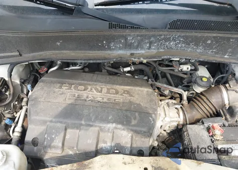 2013 Honda Pilot Touring z USA, uszkodzony, nr VIN 5FNYF4H92DB061868